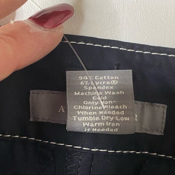 Ann Taylor | NWT Margo Stretch Capri’s - Picture 6 of 8